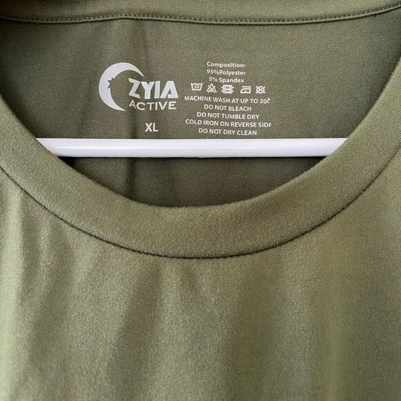 Zyia Olive Kettle Moon Tank Top - Picture 4 of 4